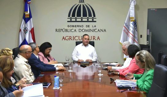 Infotep y Agricultura acuerdan capacitar al sector agropecuario para modernizar el campo dominicano