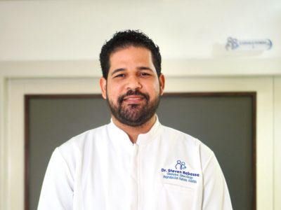 Dr. Steven Rabassa queda en libertad tras interrogatorio por caso SeNaSa 2.0