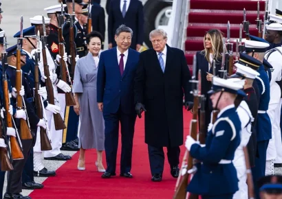 Trump apunta a que EE. UU. y China no frenarán el desarrollo de la IA