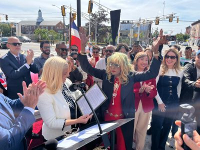 Unión City dedica calle a Fefita La Grande