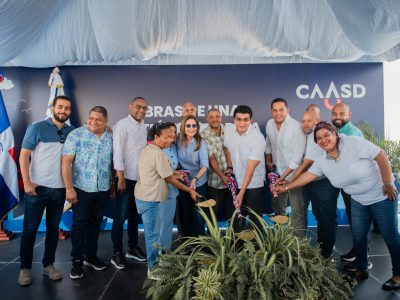 Caasd inicia saneamiento de cañada Santa Clara y obras en Capotillo