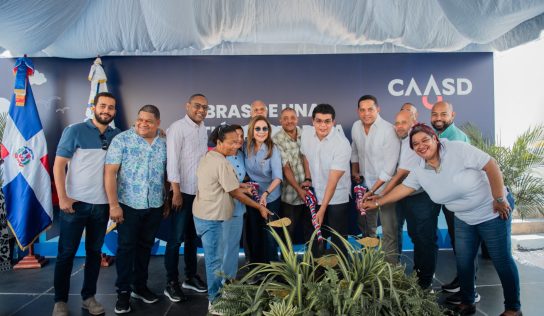 Caasd inicia saneamiento de cañada Santa Clara y obras en Capotillo