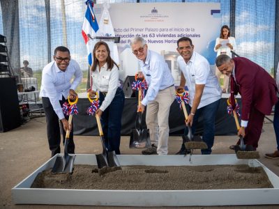 Ministerio de Energía y Minas inicia construcción de 63 viviendas en Cotuí