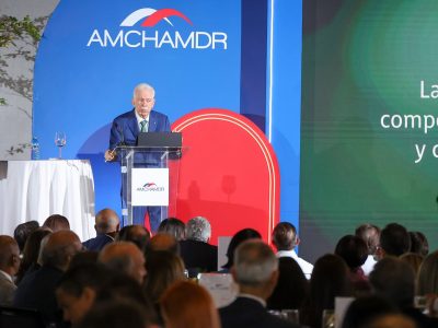 Luis Molina Achécar plantea rol empresarial en progreso social