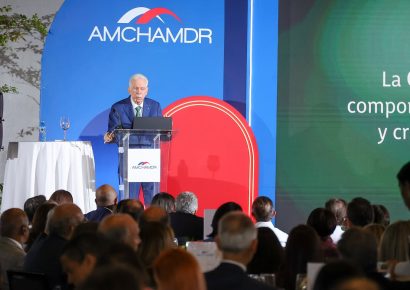 Luis Molina Achécar plantea rol empresarial en progreso social