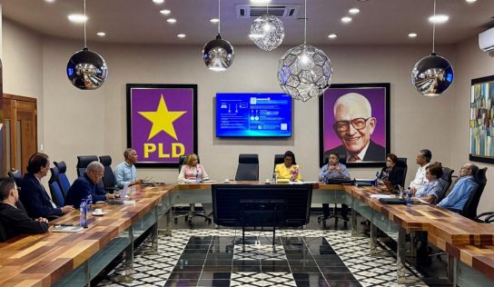 CONAP 2026 del PLD confirma retiro de Luis de León