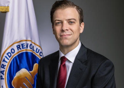 Juan Garrigó Mejía renuncia al Gobierno para asumir Secretaría General del PRM