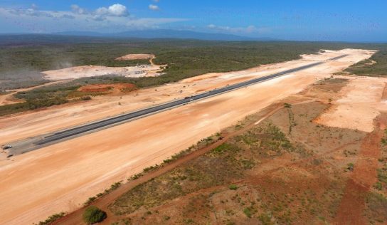 Gobierno destaca avances del Aeropuerto Internacional de Oviedo