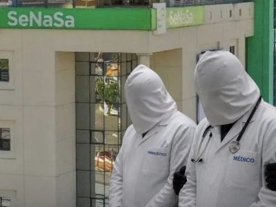 Ciudadana denuncia allanamiento por error en residencial de Santo Domingo
