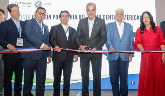 Abinader: puertos son clave para desarrollo económico