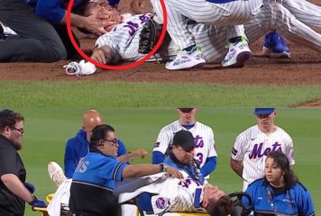 Jared Young sale en camilla tras golpe en la cabeza durante juego de Mets