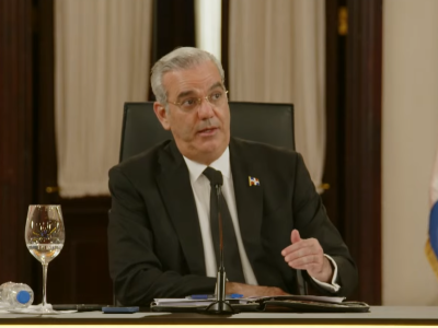 Abinader: RD no otorga permisos de trabajo a inmigrantes desde 2022