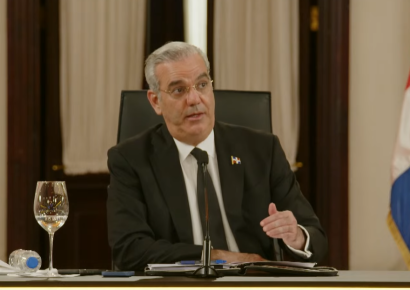 Abinader: RD no otorga permisos de trabajo a inmigrantes desde 2022