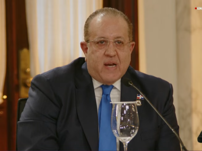 Magín Díaz: RD no debe renunciar a Meta 2036 pese a crisis