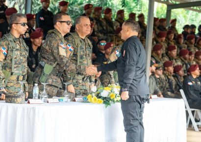 Ministerio de Defensa gradúa cadetes especializados en operaciones tácticas urbanas