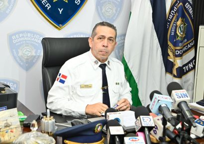 Policía investiga muerte de adolescente tras caer de edificio en El Millón