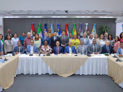 Parlatino aborda en RD el impacto del sargazo y el cambio climático en el Caribe