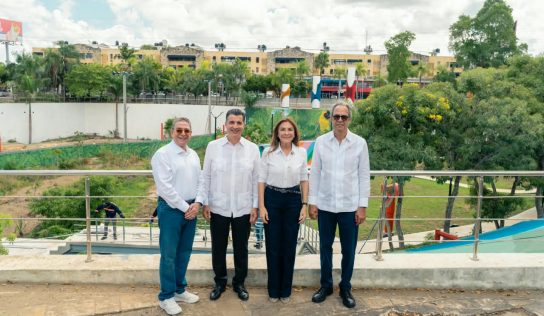 Popular y ADN supervisan los avances del remozamiento del parque José Núñez de Cáceres