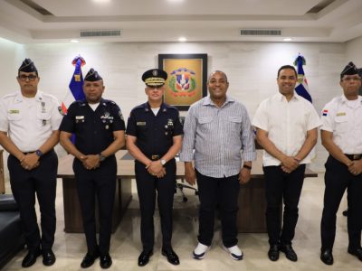 Desarrollo Provincial y Policía Nacional coordinan construcción de 34 nuevas estaciones policiales