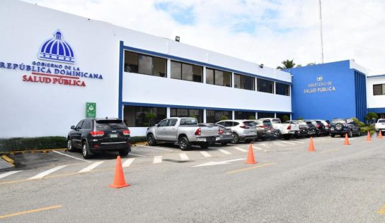 Salud Pública mantiene desplegados equipos especializados para fortalecer atención materna y neonatal en hospitales