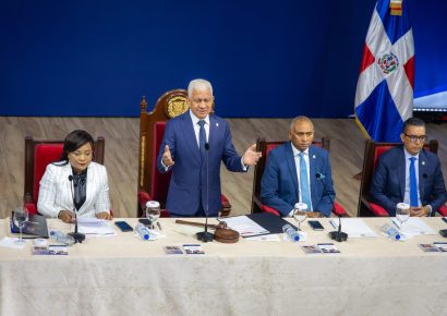 Senado celebra sesión en La Romana por aniversario de la provincia