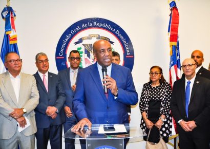 Antonio Almonte apoya las aspiraciones presidenciales de Carolina Mejía