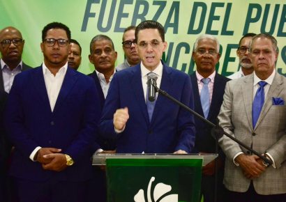Fuerza del Pueblo denuncia déficit triplicado de las EDEs bajo gestión del PRM