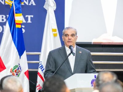 Presidente Abinader destaca reducción de la pobreza y avances sociales y económicos de República Dominicana