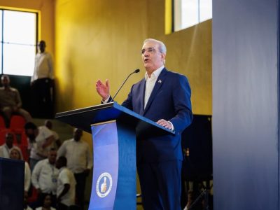 PRM juramenta nuevas autoridades en ambiente de unidad
