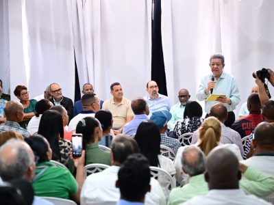 Leonel: “El PRM está viniendo a la Fuerza del Pueblo y eso está ocurriendo en todo el país”