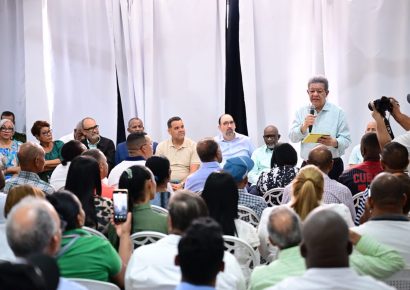 Leonel: “El PRM está viniendo a la Fuerza del Pueblo y eso está ocurriendo en todo el país”