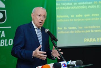 Rafael Alburquerque: “Endeudarse para comer no puede presentarse como una conquista”