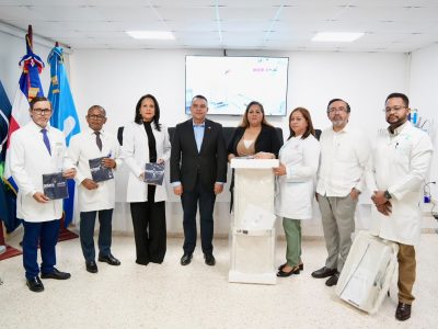 SNS y Unicef refuerzan Programa Mamá Canguro con equipos médicos por más de RD$5.4 millones