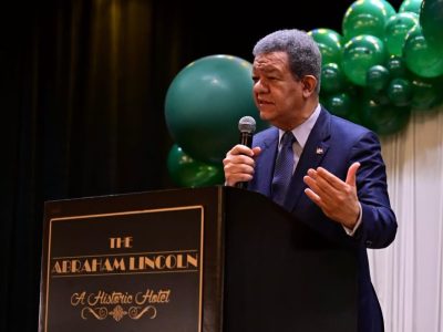 Leonel Fernández propone fortalecer el vínculo con la diáspora más allá de las remesas