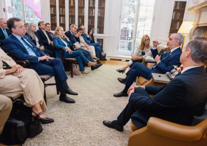 “Pregunten a quienes ya invirtieron”: Abinader promociona RD en Nueva York