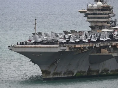 Portaviones USS Abraham Lincoln llega a Tailandia tras 286 días en alta mar