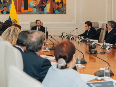 Colombia permitirá usar recursos pensionales para atender emergencia por terremoto
