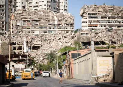Gobierno venezolano avanza en la reconstrucción tras los terremotos de junio y entrega 709 viviendas a familias afectadas