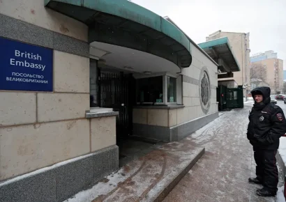 Rusia detiene a guardia de embajada británica por supuesto complot vinculado a Ucrania