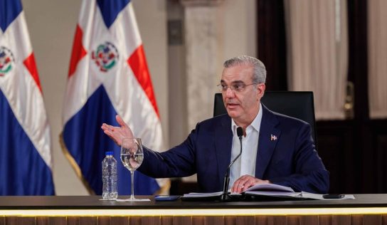 Abinader anuncia publicación de auditorías de la Contraloría desde octubre