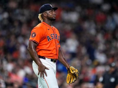 Ronel Blanco regresa a la rotación de Houston