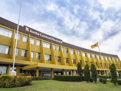 JCE informa matrimonio entre Resto Holguín y Balaguer de la Rosa cumple con los requisitos establecidos por la Constitución y leyes dominicanas