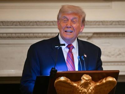 Trump afirma que su liderazgo basta para controlar los riesgos de la IA: “Qué más control que tenerme a mí como presidente”