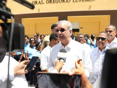 Abinader: quienes resulten responsables por caso SeNaSa deberán responder ante la justicia