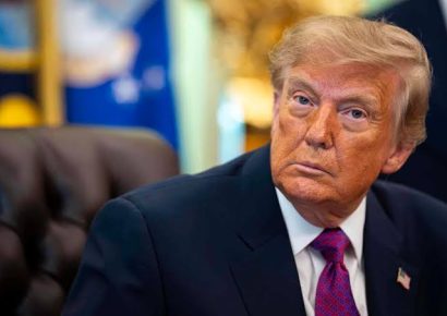 Trump modifica las normas de eficiencia de combustible para automóviles en EE.UU.