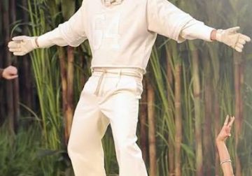Bad Bunny gana su primer Emmy por show del Super Bowl