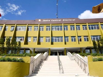 JCE presenta estudio sobre abstención y participación por ocupación