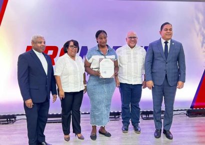 Promipyme entrega RD$72 millones en créditos a emprendedores de Barahona