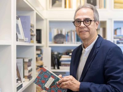 José Mármol llama a fortalecer la lectura y el pensamiento crítico ante la era digital