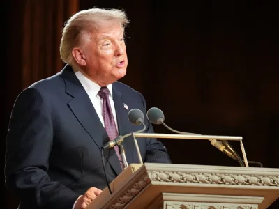 Trump promete un “dividendo” de 5.000 dólares si los republicanos mantienen el Congreso